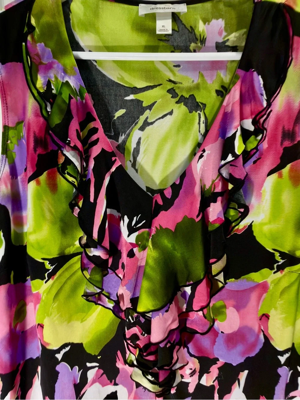 Dress Barn Sleeveless Ruffle V-Neck Floral Top - Pink & Green